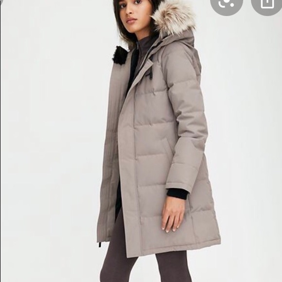 aritzia st anton parka